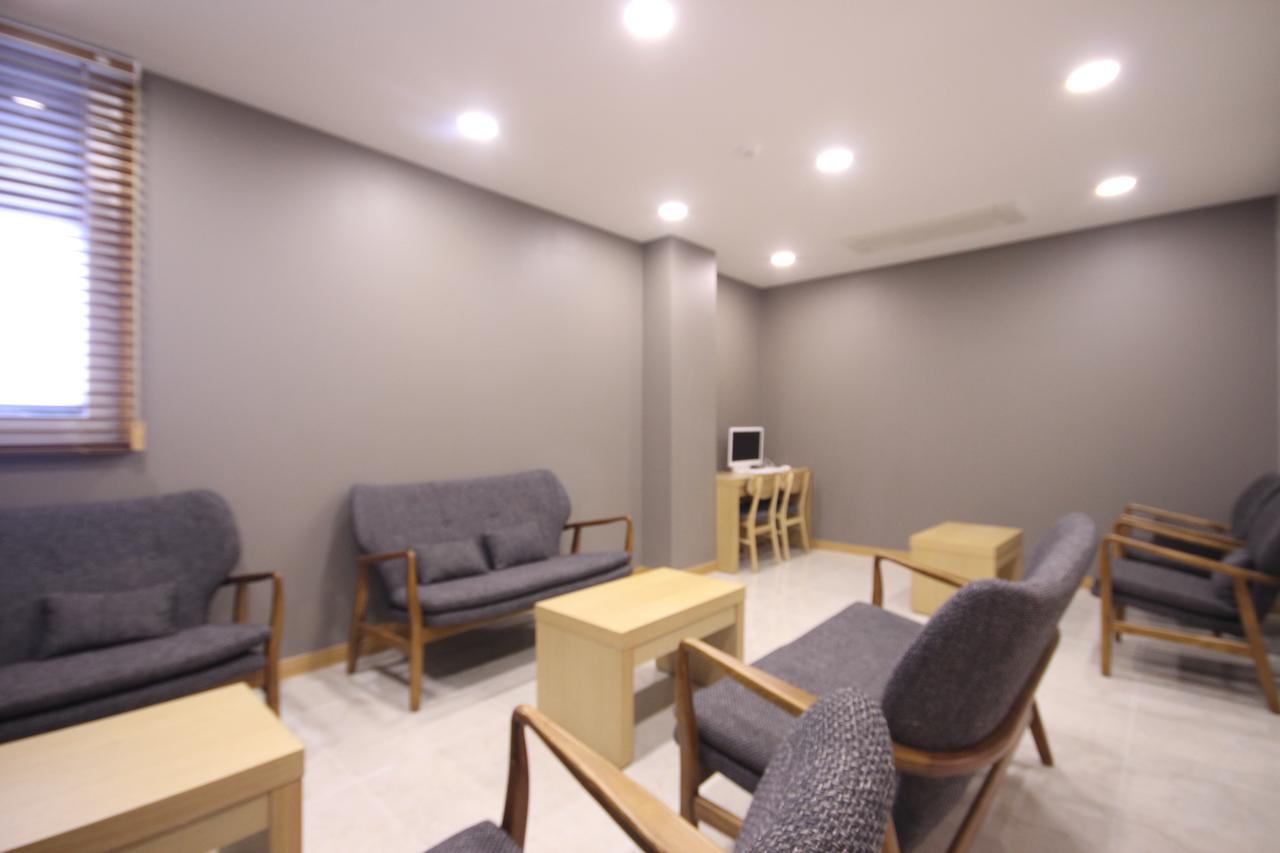 Mbn Hotel Changwon Ngoại thất bức ảnh