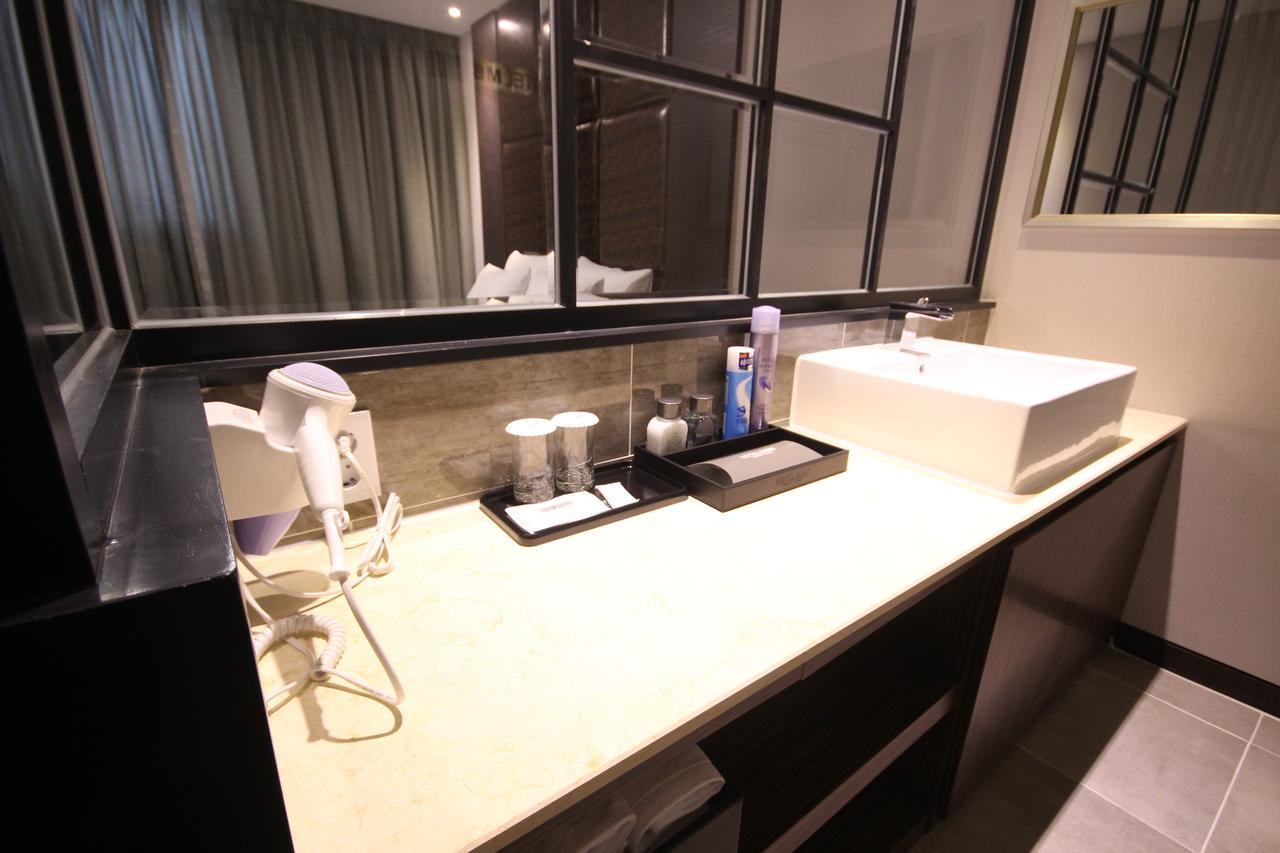 Mbn Hotel Changwon Ngoại thất bức ảnh
