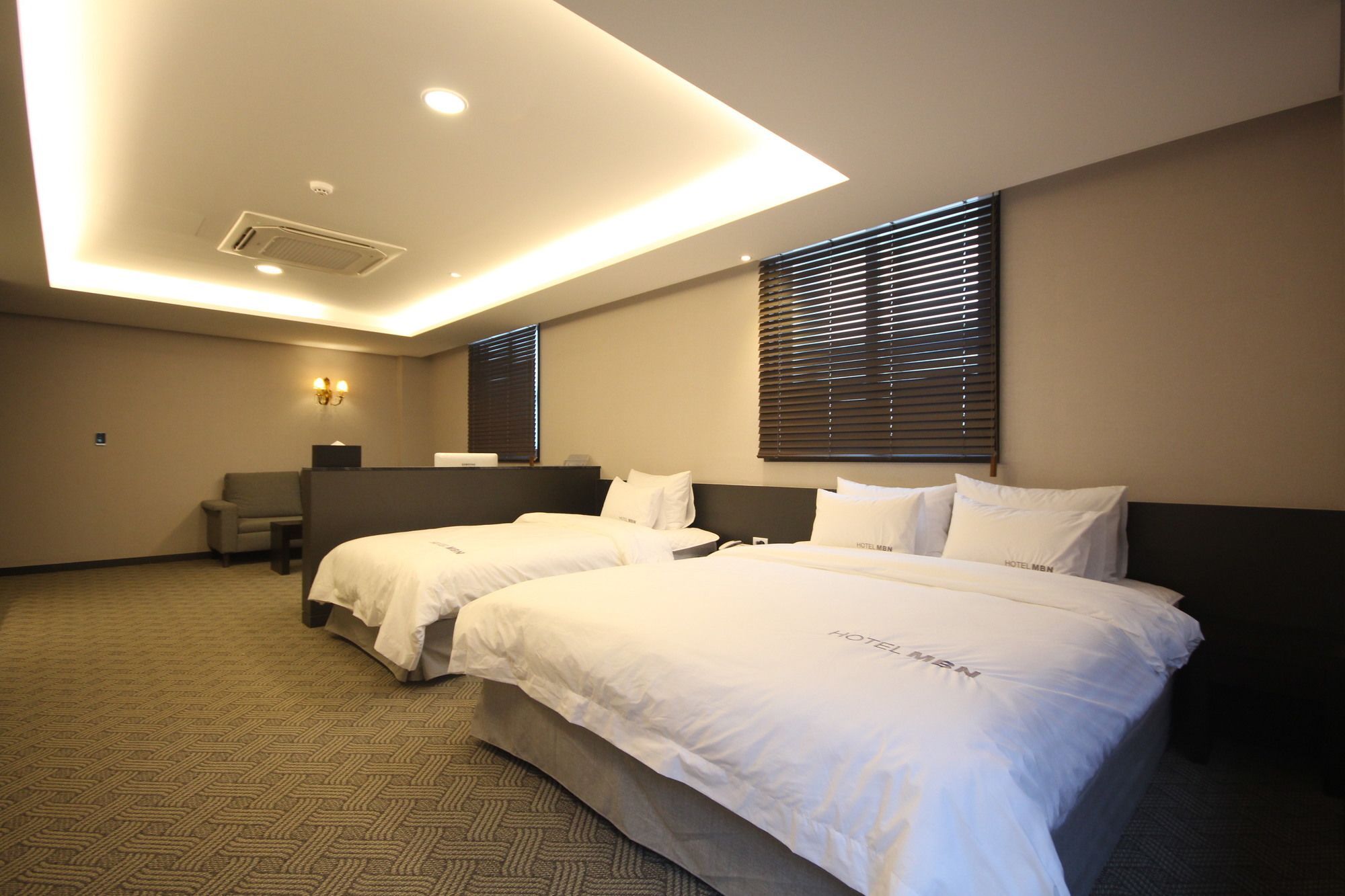 Mbn Hotel Changwon Ngoại thất bức ảnh
